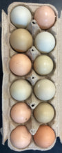 Cargar imagen en el visor de la galería, Cage-free Eggs